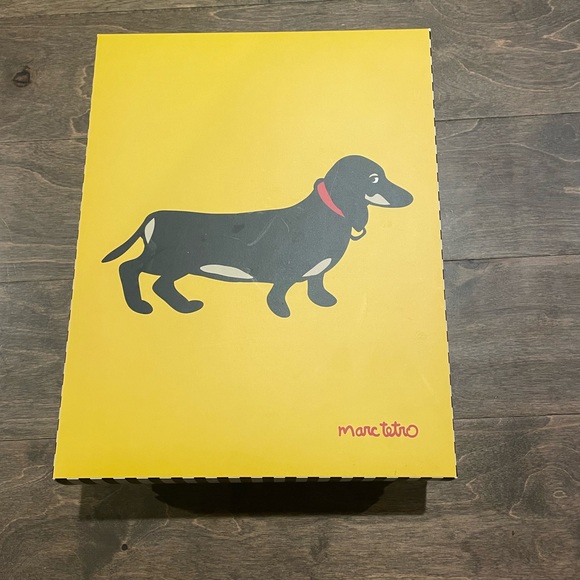 Marc Tetro Dachshund Travel Set - Picture 3 of 3